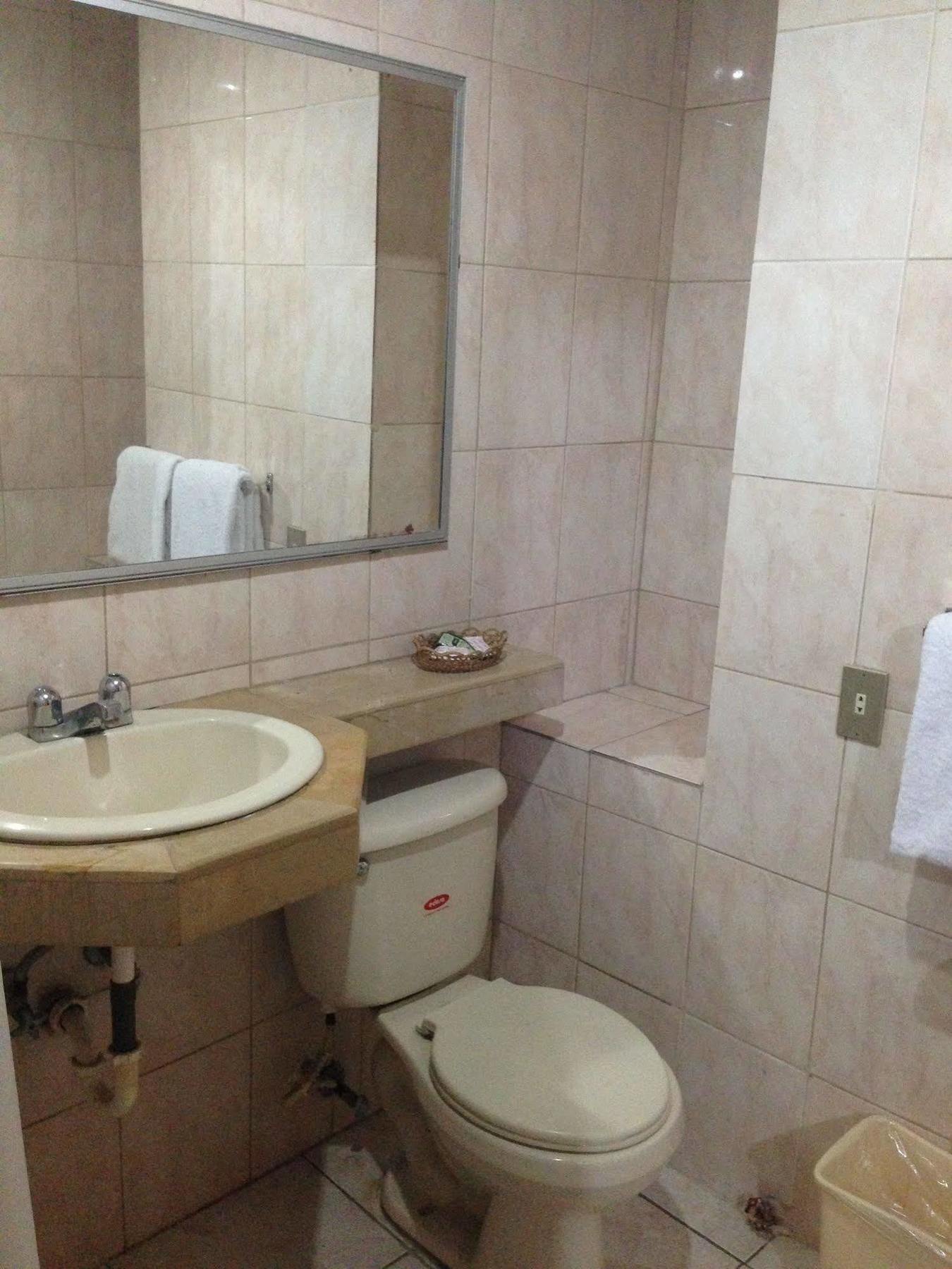 Hotel Rizzo Guayaquil Extérieur photo